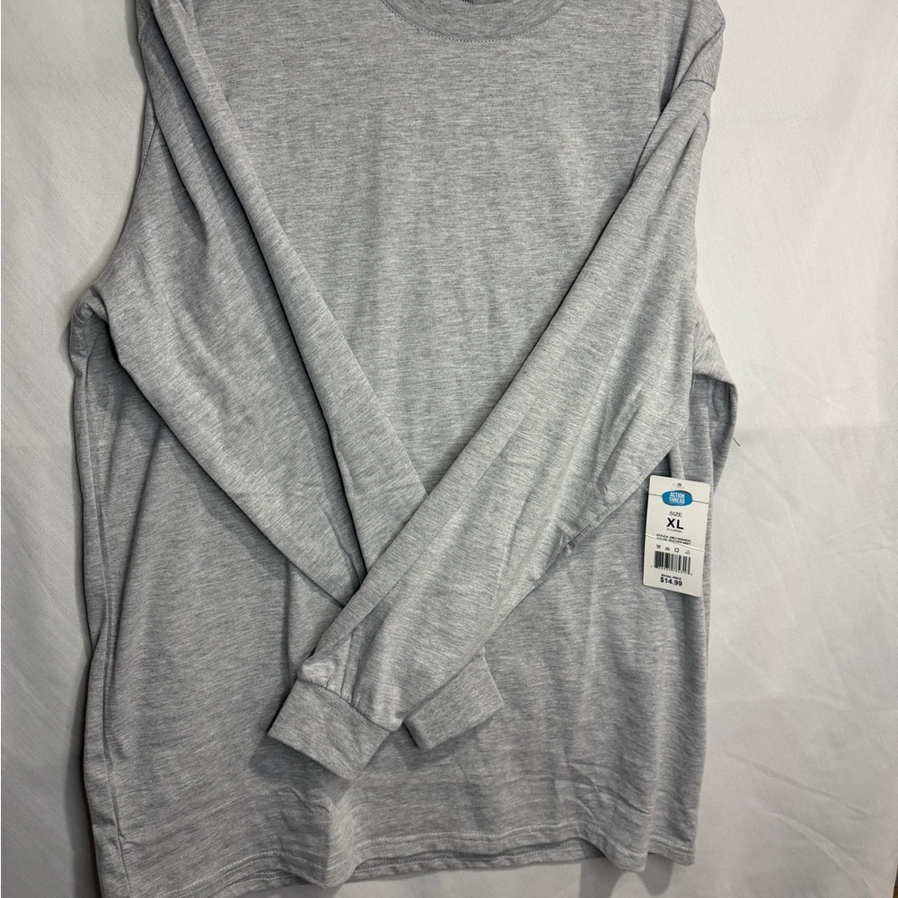 Action Thread NWT - Classic Gray Long Sleeve Tee - Size XL